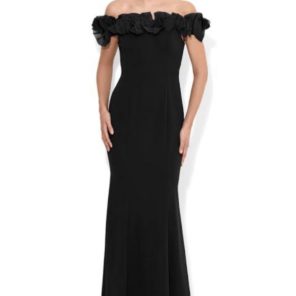 [Black Crepe Ruffle Gown] LAUREN RALPH LAUREN